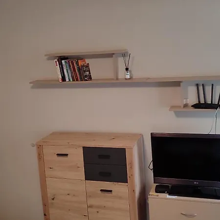 Apartment Near To Free *
