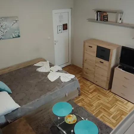 Apartments Near To Burgas Free University 公寓 布尔加斯